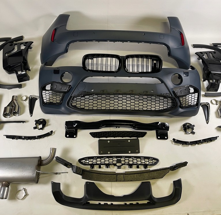 ód tył progi BMW  X5 F15 styl X5M F85